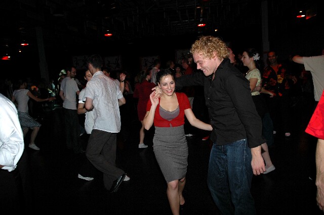 min 2007 11 10 fous swing 433